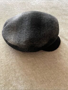 Gray black Women’s Newsboy Cap One Size